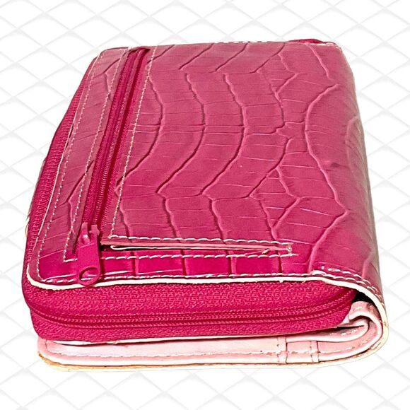 ROLFS Ladies NEW Tab Zip-Around FAUX Animal Skin Checkbook Wallet Fuchsia Pink - Picture 12 of 12